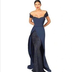 NWT Nicole Bakti Off the shoulder sweetheart neckline with overskirt, Size 6